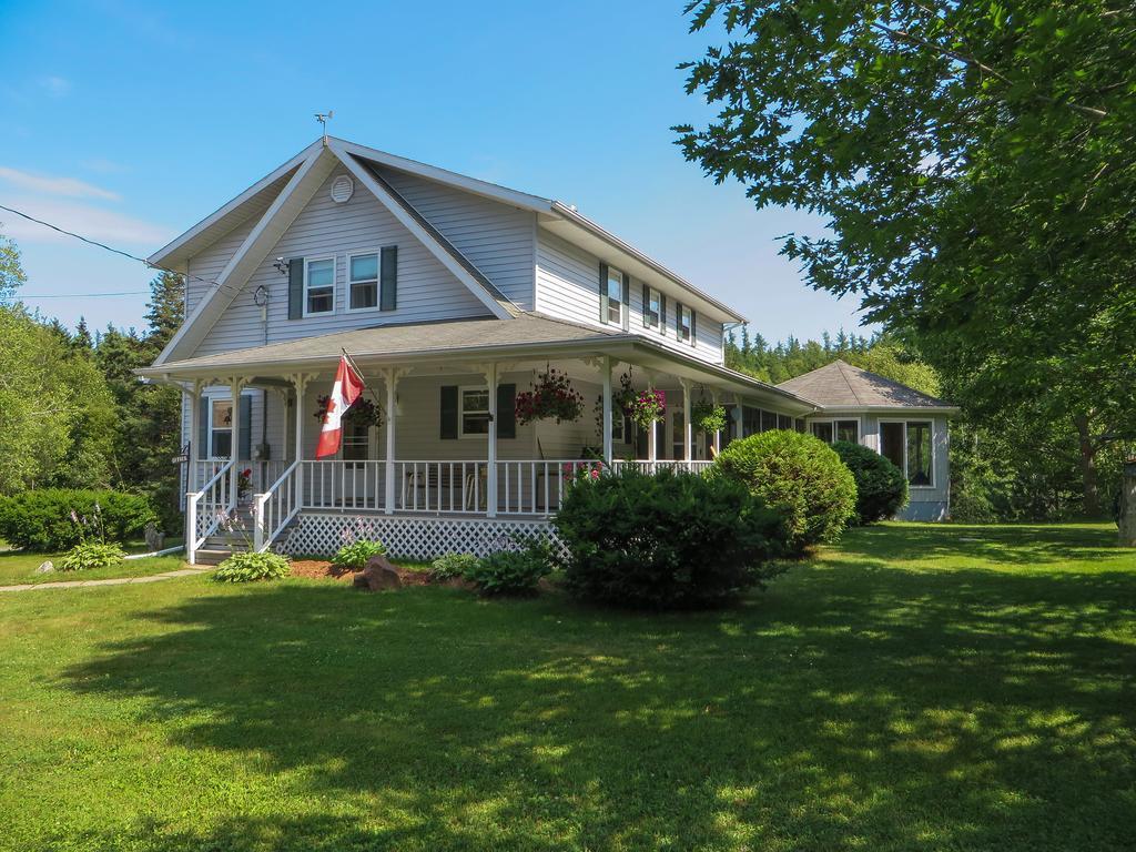 Forest & Lake Pei Bed & Breakfast Murray Harbour Exterior foto